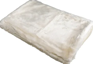 Coperta in pelliccia Polar 200x140 crema - KARE