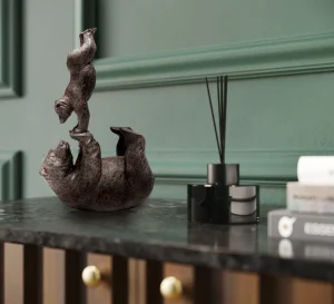 Figura decorativa Artistic Bears Handstand - KARE