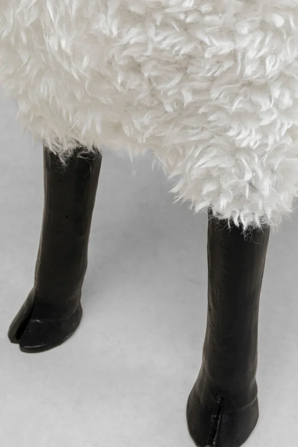 Figura decorativa Bathilde Ram bianco 78cm - KARE