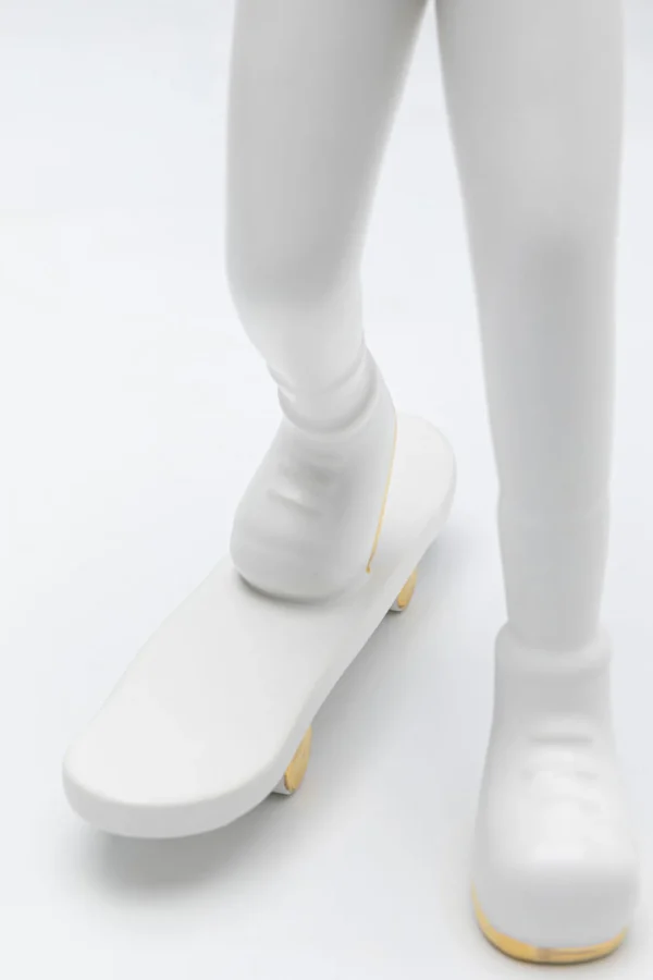 Figura decorativa Skating Astronaut bianco 33cm - KARE