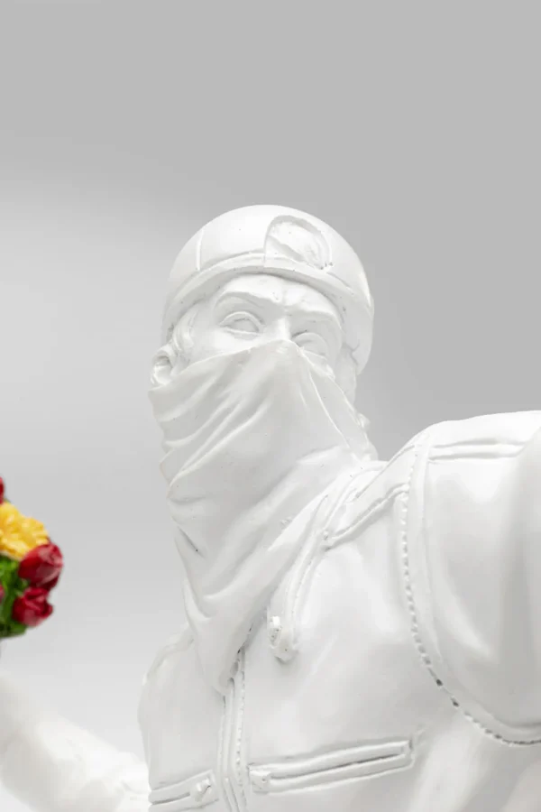 Figurina decorativa Street Art Bouquet Bianco 27cm - KARE