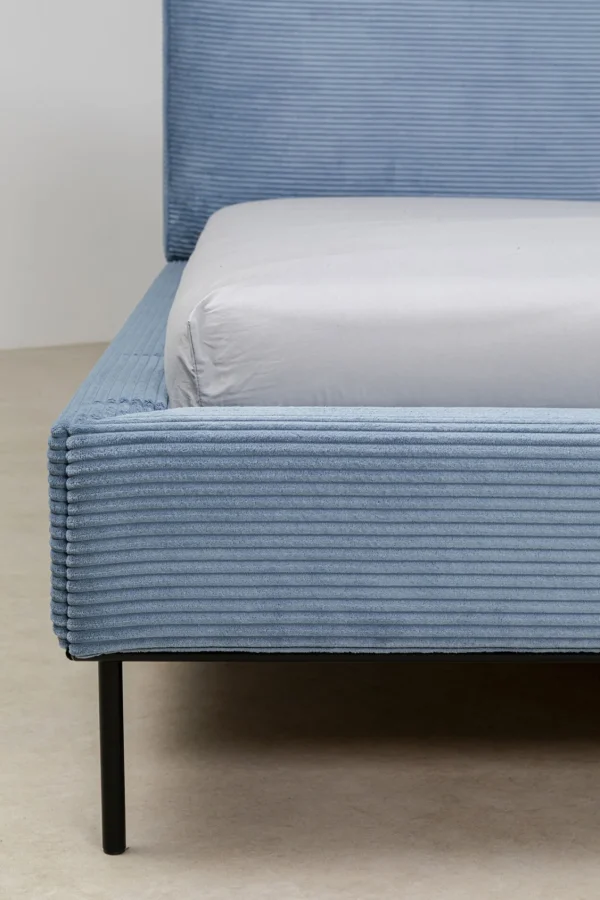 Letto East Side velluto a coste blu 160x200 - KARE