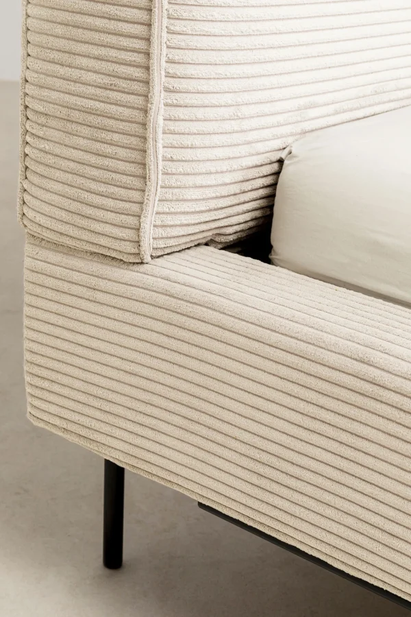 LETTO EAST SIDE VELLUTO A COSTE CREMA 160X200 - KARE