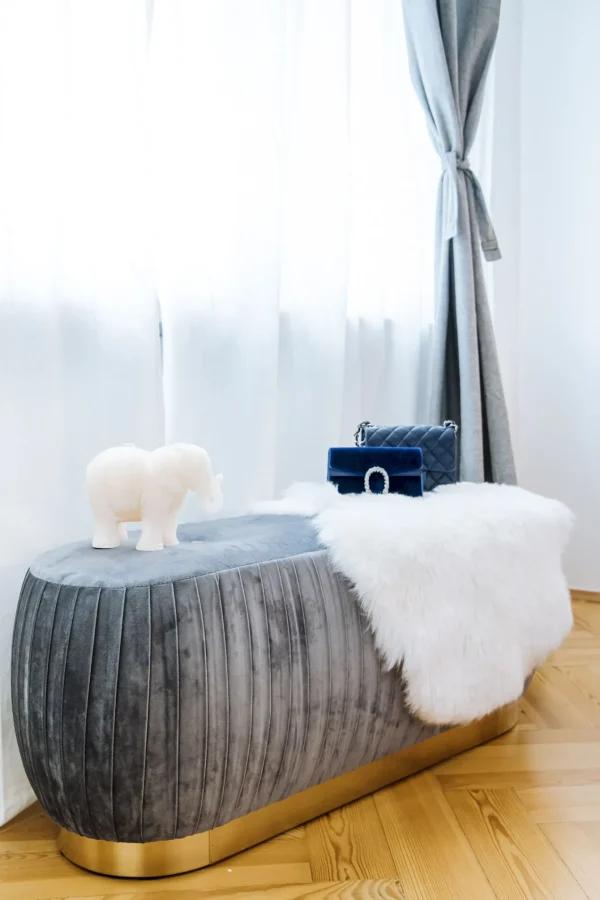 Pelle di agnello Heidi bianco 85x65cm - KARE