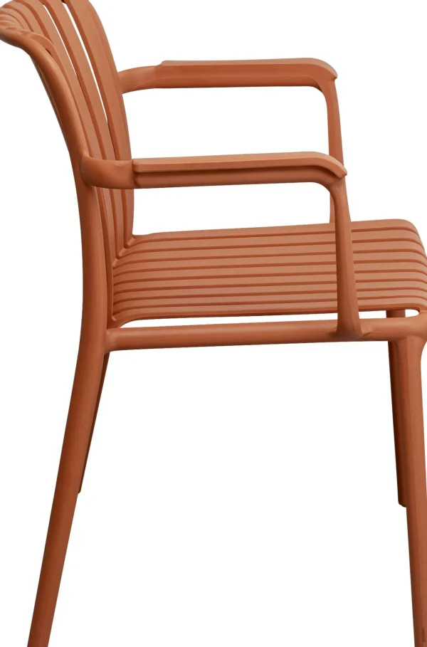 Sedia con braccioli Porto Santo Terracotta - KARE