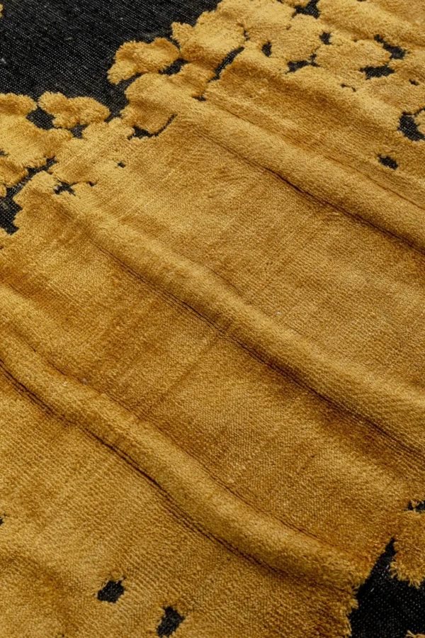 Tappeto in tessuto "Silja" colori dorato e nero 170x240cm - KARE