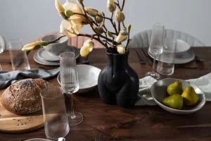 Vaso Donna nero 22cm - KARE