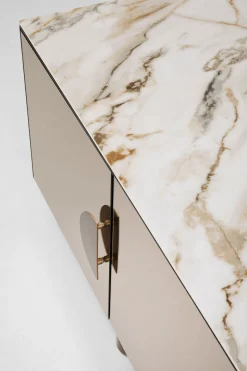 KARE Design Comò basso Lunar 180x55cm - KARE></noscript> Credenze E Madie