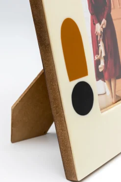 KARE Design Cornice per foto "Emily" 17x22cm - KARE></noscript> Portafoto