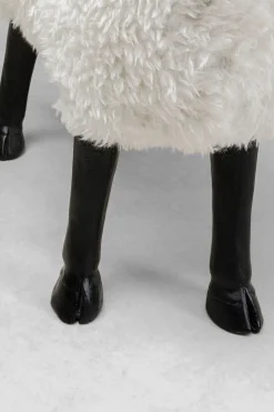KARE Design Figura decorativa Bathilde bianco 73cm - KARE></noscript> Decorazioni In Piedi