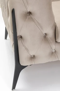 KARE Design Poltrona Bellissima Velvet taupe 120cm - KARE></noscript> Poltrone