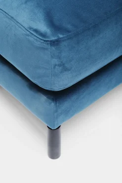KARE Design Pouf poggiapiedi vellutato "Discovery" 100x100cm in color petrolio - KARE></noscript> Pouf
