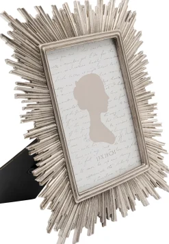 KARE Design Quadro incorniciato Beam argento 13x18cm - KARE></noscript> Portafoto