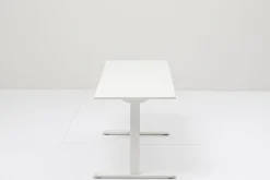 KARE Design Scrivania Office bianca 140x60 cm - KARE></noscript> Scrivanie